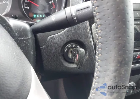 2013 Chrysler 200 Limited z USA, uszkodzony, nr VIN 1C3CCBCG5DN738110